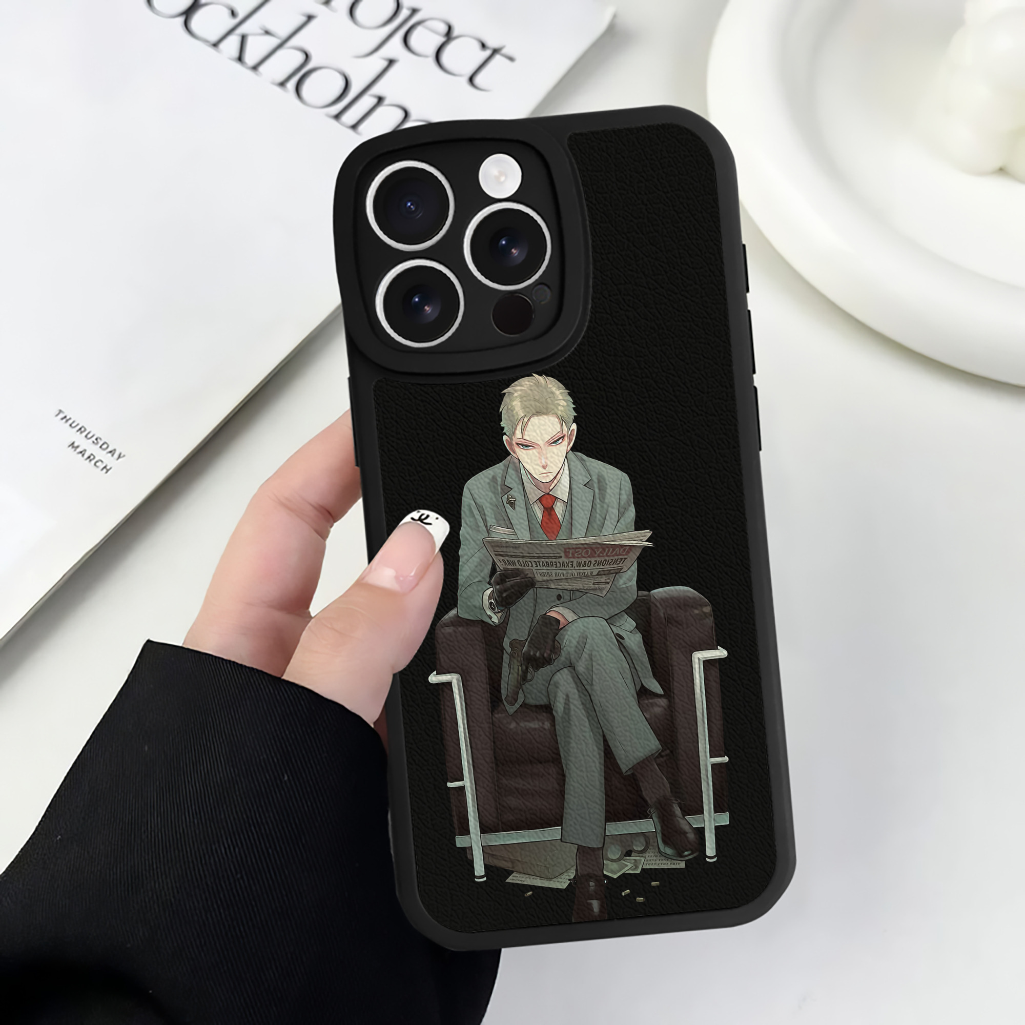 （画像用） SPY×FAMILY间谍家家酒 【iPhone 16シリーズ対応】シリコンスマホケース（レザー調） 材質：シリコン